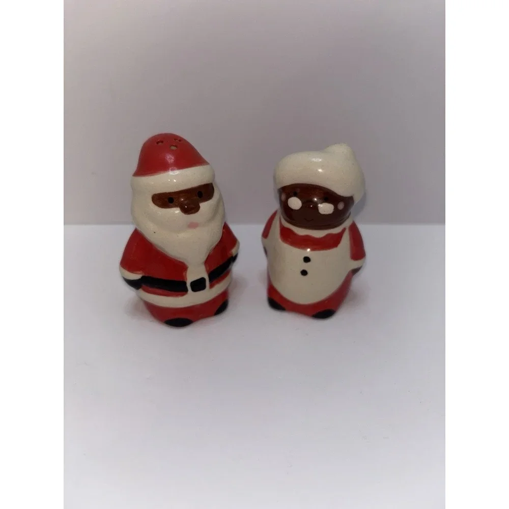 Santa & Mrs. Claus-Salt & Pepper Shakers-Vintage-Ceramic